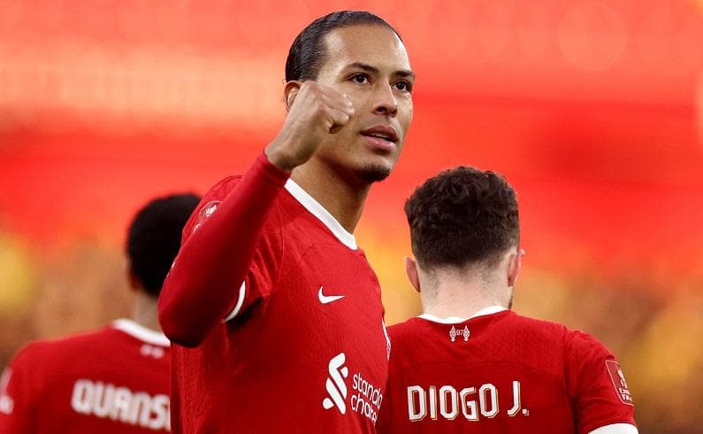 Van Dijk Kecewa Berat Liverpool Dibantai Atalanta di Anfield: Mengecewakan!