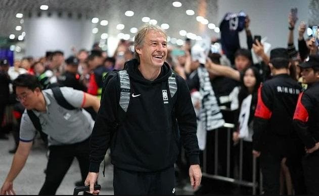 Senasib dengan STY Dulu, Jurgen Klinsmann Juga Dilempari Suporter Timnas Korea Selatan 