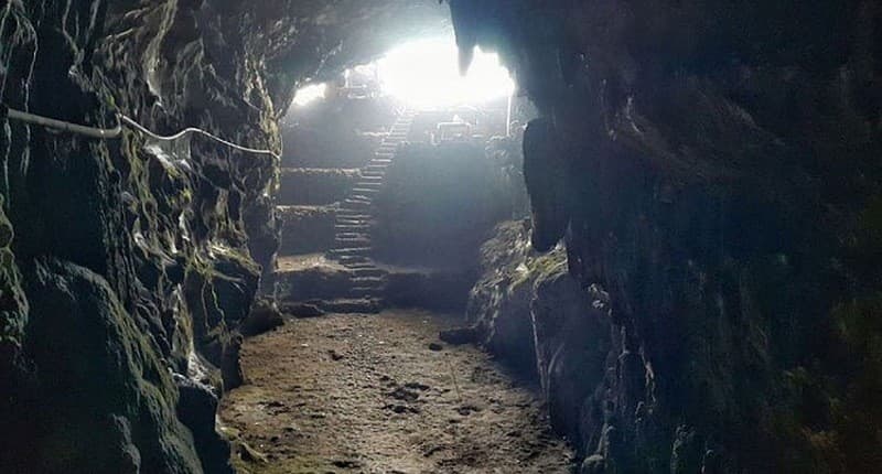 Goa Paling Sakral Tersembunyi di Pantai Selatan, Konon Pernah Dikunjungi Presiden Soekarno 