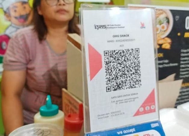 Transaksi Kini Lebih Mudah dengan QRIS BRI, Pelanggan Senang UMKM Terus Berkembang