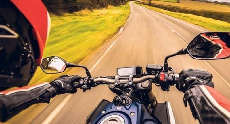 Mudik Pakai Motor, Simak Cara Berkendara di Jalan Rusak demi Hindari Kecelakaan