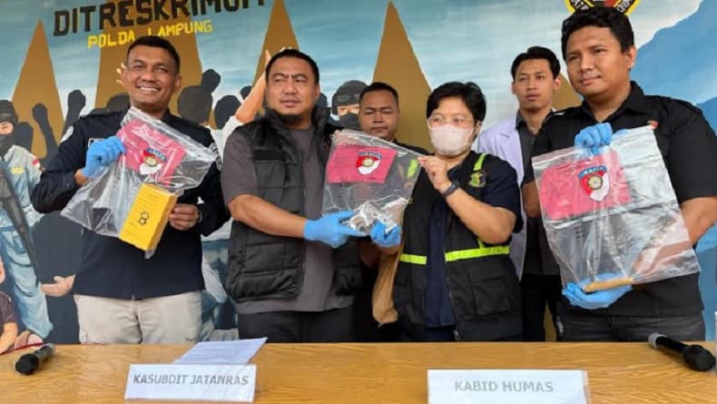 Acungkan Senjata Api saat Ditangkap, Pelaku Pencurian di Lampung Tewas Ditembak Polisi