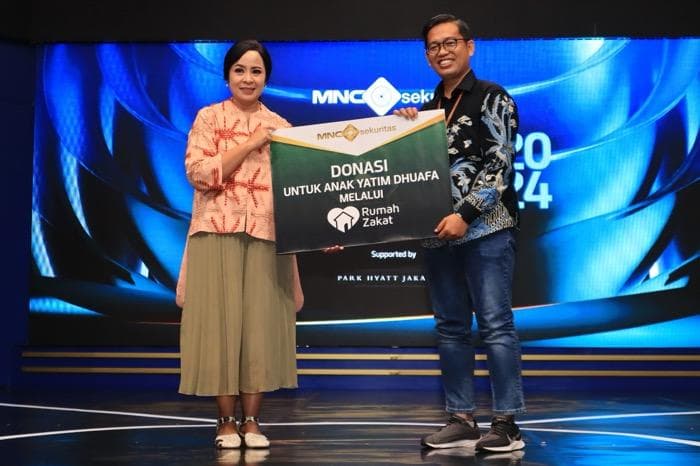 MNC Sekuritas Salurkan Donasi Saham dan Uang Senilai Rp21,4 Juta ke Rumah Zakat Indonesia