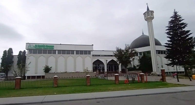 Mengunjungi Masjid Pertama di Kanada, Dibangun 1938 Menjadi Simbol Perdamaian