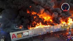Pusat Perbelanjaan Terbesar di Ibu Kota Polandia Warsawa Musnah Dilahap Api