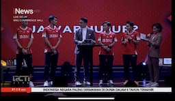 Momen Lucu Kevin Sanjaya saat Berikan Bonus ke Tim Thomas Indonesia, Digodain Fajar Alfian