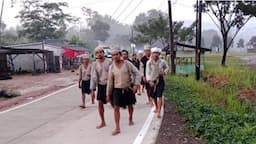 1.500 Warga Suku Baduy Turun Gunung Ritual Seba, Jalan Kaki ke Pendopo Bupati Lebak