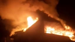 Kebakaran Hotel di Cipanas Cianjur, 6 Kamar Ludes Dilalap Kobaran Api