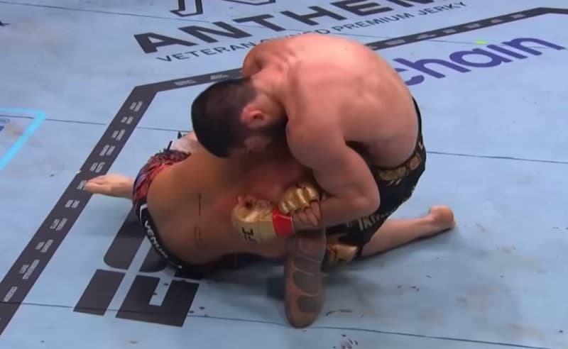 Hasil UFC 302: Tumbangkan Dustin Poirier, Islam Makhachev Lampaui Rekor Khabib Nurmagomedov