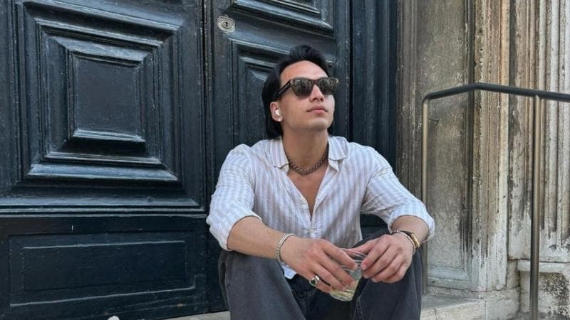 Netizen Heboh Jefri Nichol Pamer Perut Sixpack saat Gym: Badan Bisa Kayak Roti Sobek Gitu Bang!