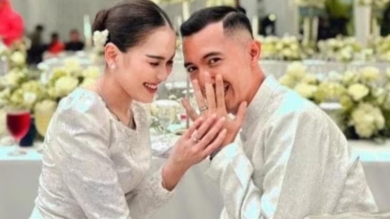 Heboh! Muhammad Fardhana Minta Ayu Ting Ting Kembalikan Semua Seserahan ke Ibunya