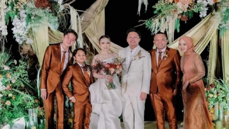 Sule Respons Ramalan Hard Gumay soal Rumah Tangga Rizky Febian dan Mahalini: Perasaan Aman Banget