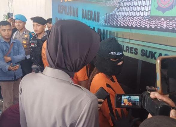 Selebgram Sukabumi Live Streaming Bugil Dapat Saweran hingga Rp10 Juta per Bulan