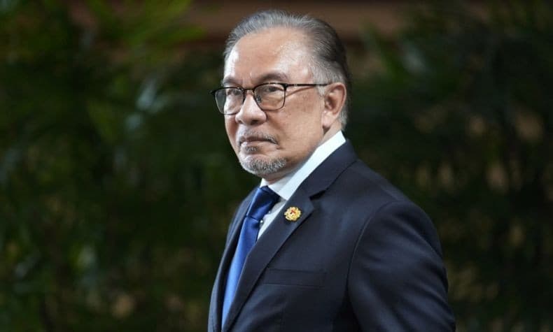 Anwar Ibrahim Murka Posting-an soal Ismail Haniyeh Dihapus Instagram: Jangan Jadi Pengecut!
