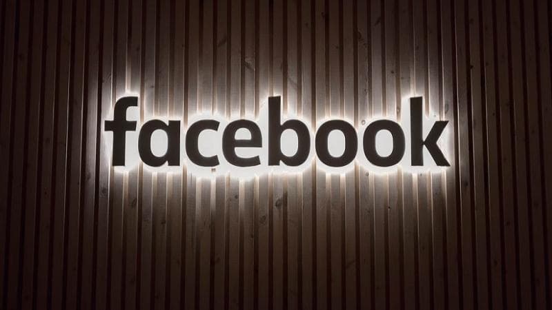 Cara Menemukan Postingan Lama di Facebook Tanpa Scroll dan Buang Waktu