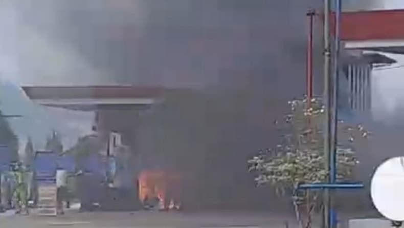 Kebakaran SPBU di Sukabumi, Dipicu Motor Meledak saat Dinyalakan usai Isi BBM