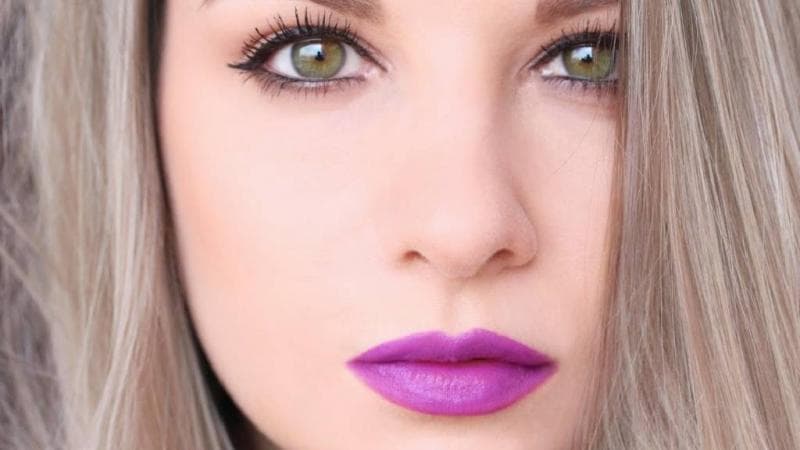 Arti Lipstik Warna Ungu yang Ramai di Medsos, Ternyata Mengandung Pesan Khusus Arti Lipstik Warna Ungu yang Ramai di Medsos, Ternyata Mengandung Pesan Khusus