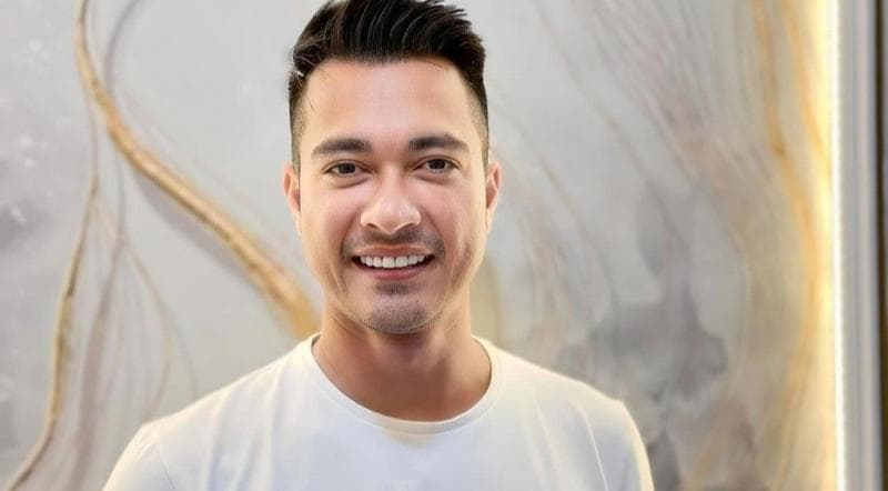 Cerita Kocak Eza Gionino Ingin Tambah Anak Langsung Ditolak Istri: Anter Dua Anak Sekolah Aja Capek!