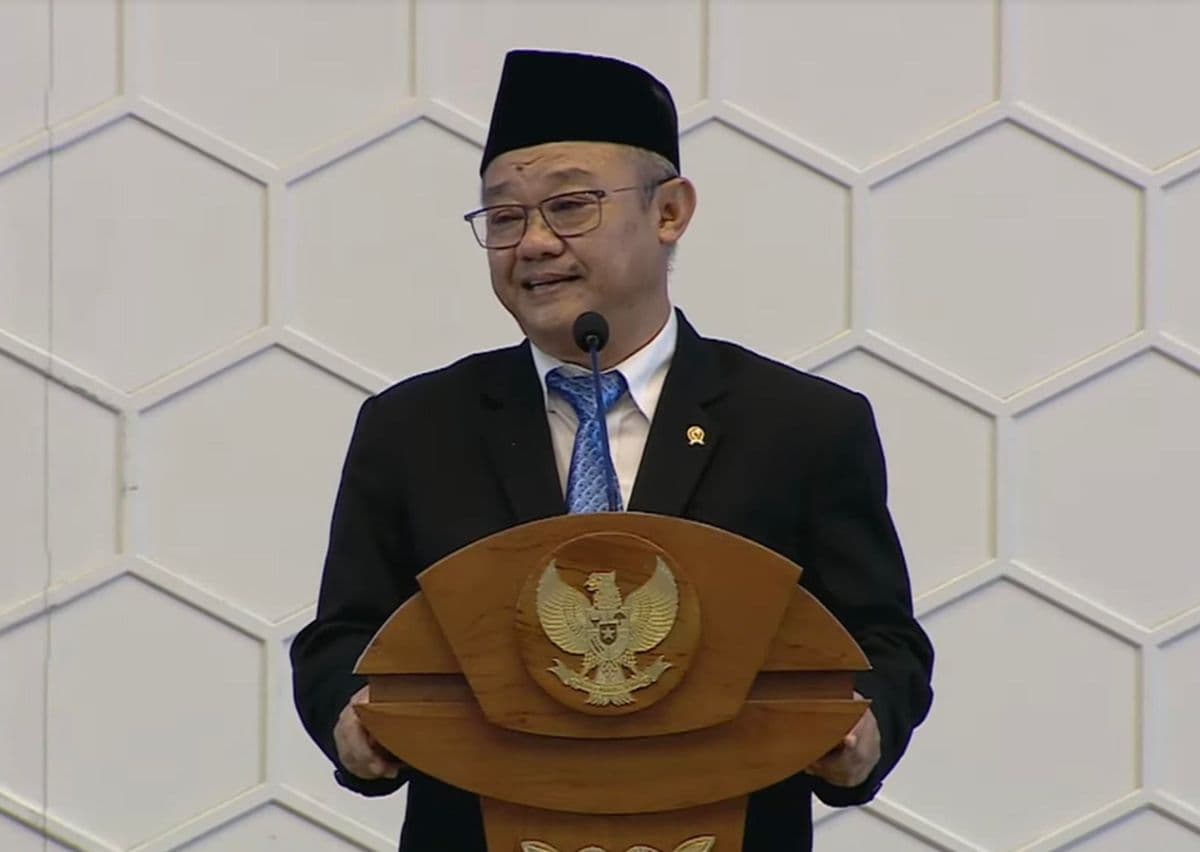 Dengan Suara Bergetar, Mendikdasmen Abdul Mu'ti: Terima Kasih Emak!