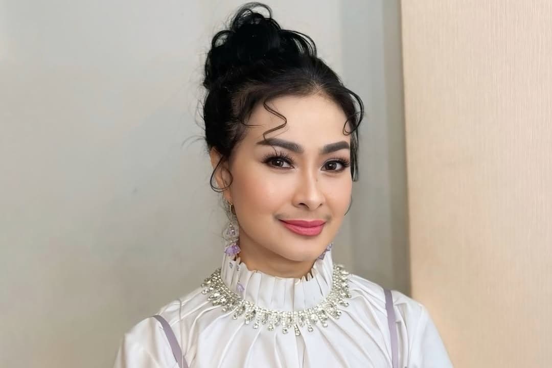 Cerita Iis Dahlia Bantu Mpok Alpa Urus BPJS untuk Pengobatan Kanker