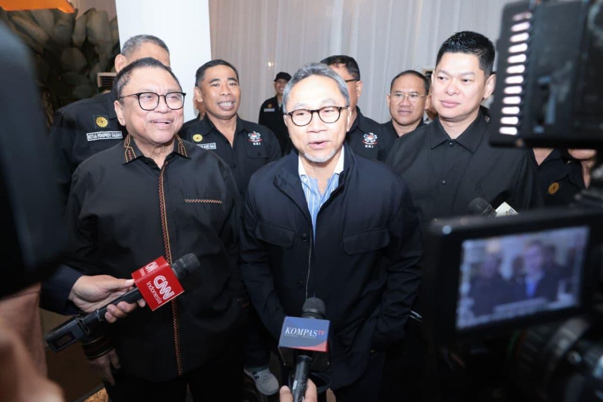 Sejumlah Menteri, Hasto hingga Gubernur Pramono Sambangi Rumah OSO