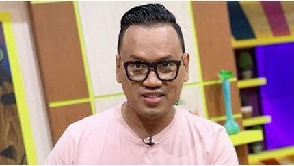 Uya Kuya Bantah Kabur ke Luar Negeri saat Aksi Demo di Jakarta Rusuh: Cek Dulu Faktanya