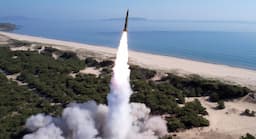 Korut Tembakkan Rudal Balistik ke Laut, Rudal Diduga Jatuh Dekat Wilayah Jepang