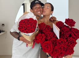 Cincin Pernikahan Jenifer Bachdim Terpaksa Dipotong Damkar!