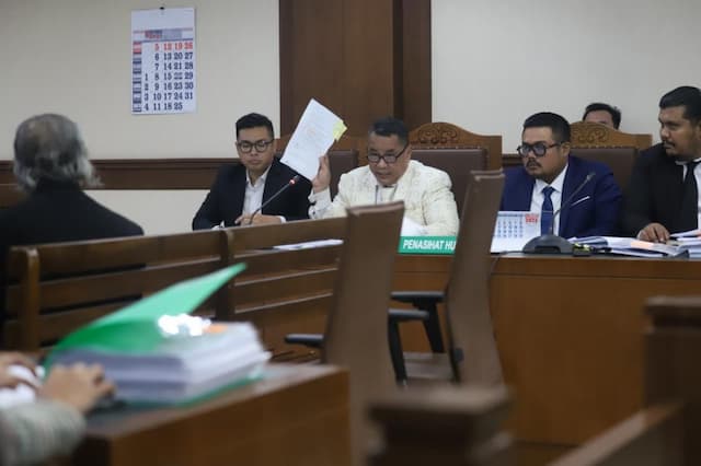 Hotman Tunjukkan Dokumen Seller dan Buyer, Saksi Ahli CMNP Kembali Untungkan MNC: Itu Namanya Jual Beli!