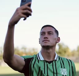 Harga Kapten Timnas Indonesia Jay Idzes Tembus Rp388 Miliar pada Musim Panas 2026, AC Milan Sanggup Bayar?