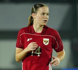 Hasil Babak Pertama Timnas Putri Indonesia vs Timnas Putri Singapura: Berkat Isa Warps, Garuda Pertiwi Sama Kuat 1-1!