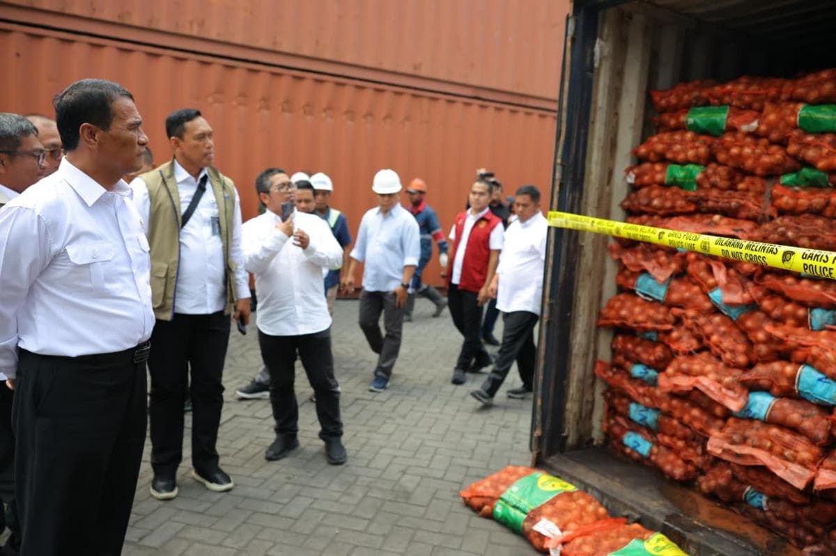 72 Ton Bawang Bombai Impor Ilegal Masuk Indonesia, Mentan Marah Besar