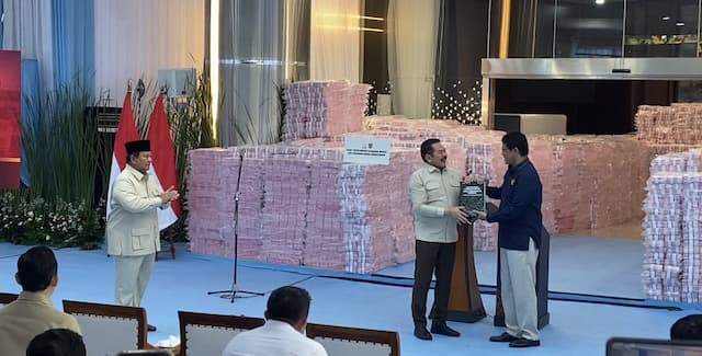 Kejagung Serahkan Rp6,6 Triliun dan 800 Ribu Hektare Lahan ke Negara Kejagung Serahkan Rp6,6 Triliun dan 800 Ribu Hektare Lahan ke Negara