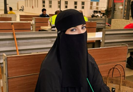 Tasya Farasya Pilih Umrah Usai Bercerai, Penampilannya Curi Perhatian