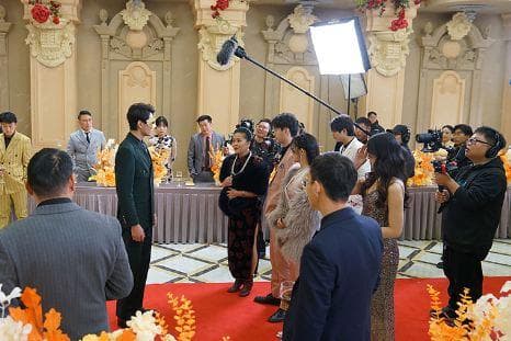 Scroll, Klik, Terpikat: Drama Pendek China Diam-Diam Menantang Hollywood dan Drakor