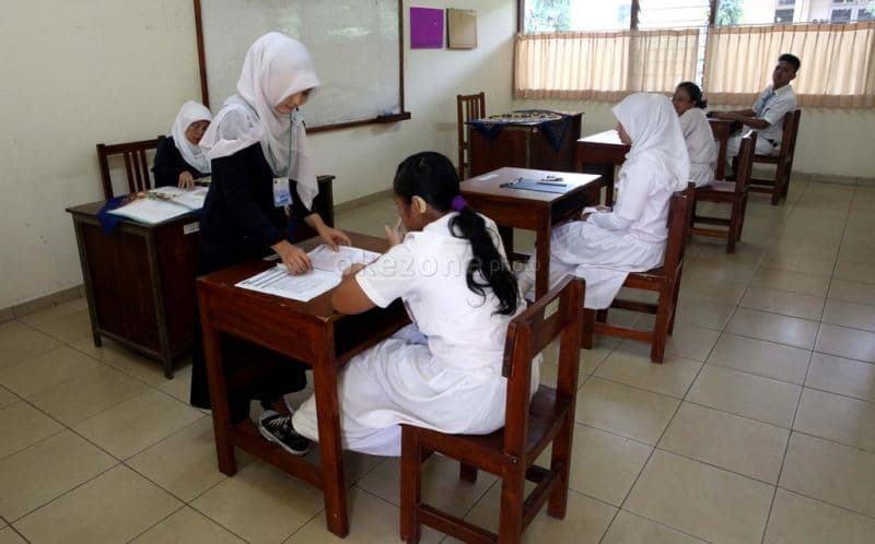 Viral Guru di Tangsel Dilaporkan karena Tegur Murid, Polisi: Hak Masyarakat!