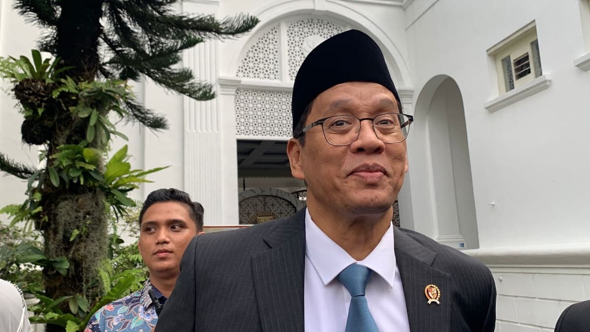 Bantah Calon Ketua OJK dari DPR, Purbaya: Infonya Salah!