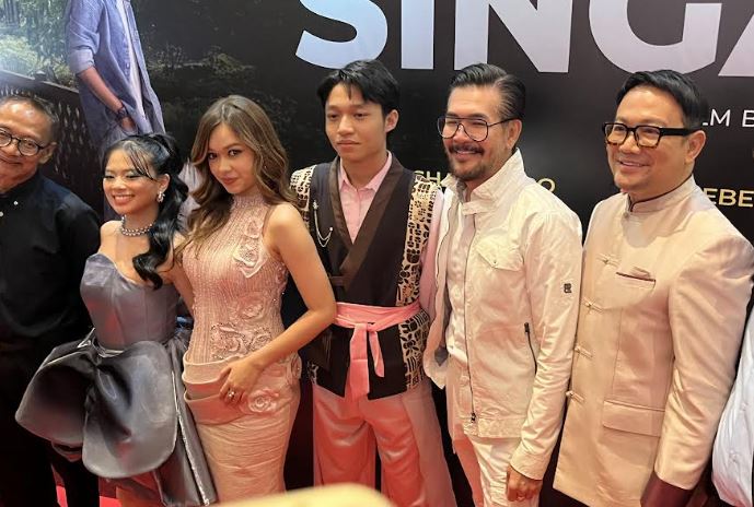 Transformasi Kiesha Alvaro Jadi Pemuda Singapur Lewat Film