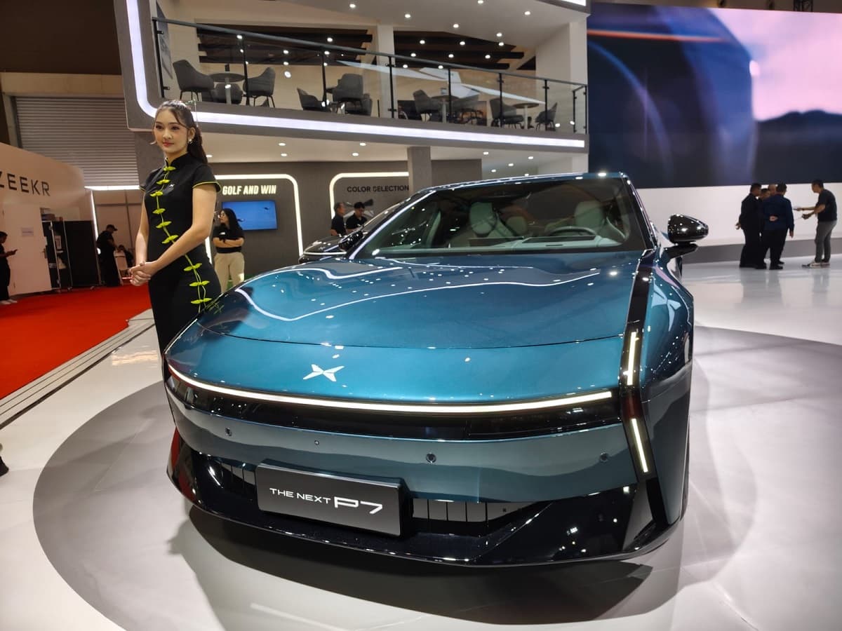 Sedan Listrik XPeng The Next P7 Mejeng di IIMS 2026, Dibekali Teknologi AI