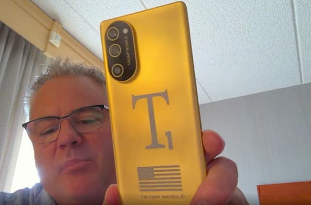 Bagaimana Nasib Ponsel Emas T1 Buatan Trump? Berikut Informasi Terbarunya