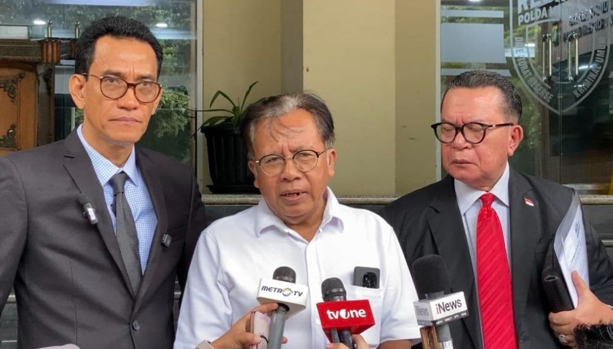 Bersaksi di Kasus Ijazah Jokowi, Eks Ketua KI Jakarta Ungkap Fakta Mengejutkan!