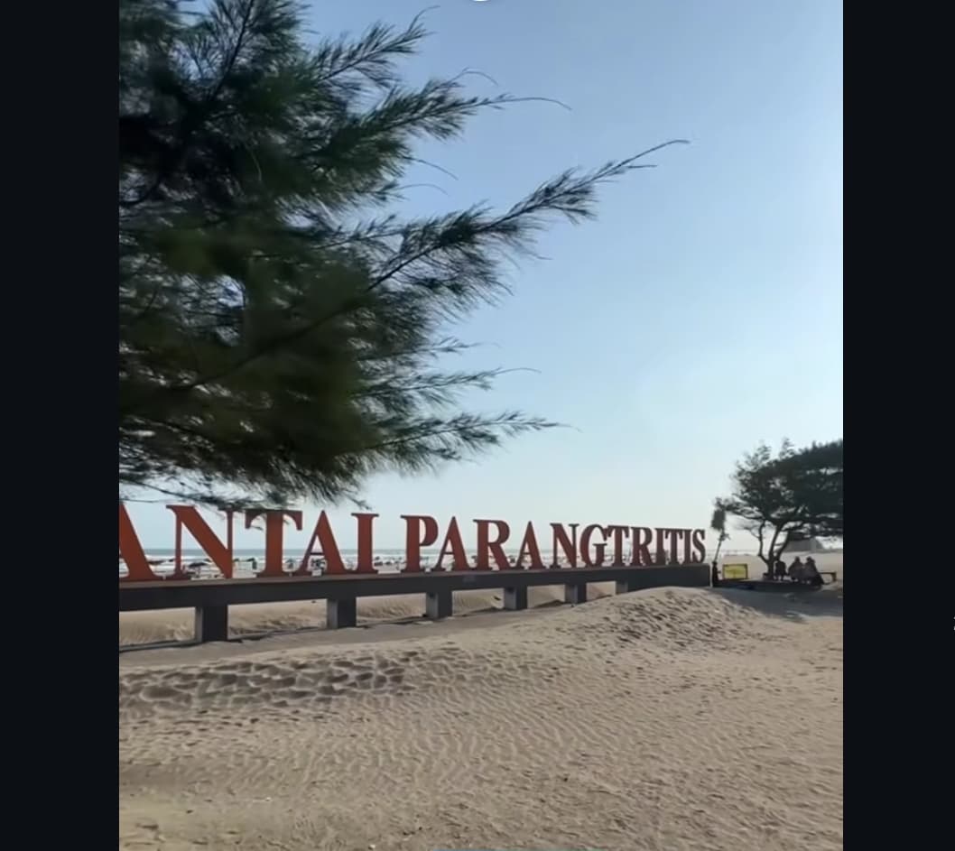 Viral Larangan Foto di Pantai Parangtritis, Ini Penjelasan Pemkab Bantul