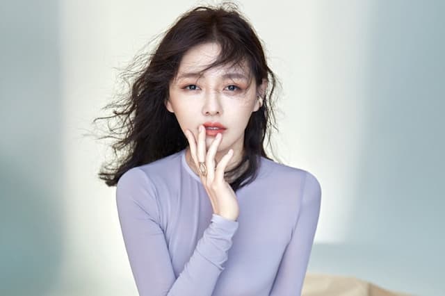Keluarga Barbie Hsu Bantah Rebutan Warisan dengan Koo Jun Yup