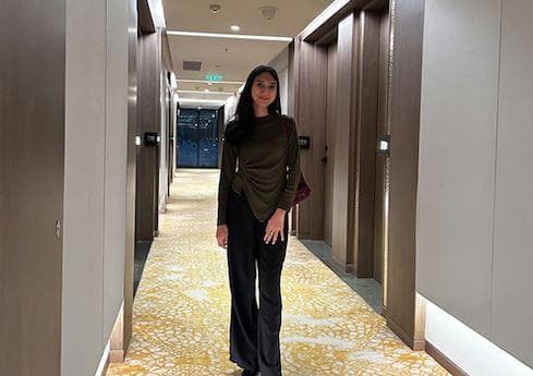 Debby Lufiasita: Menulis Lagu Adalah Bentuk Lain dari Komunikasi, tapi Lebih Personal