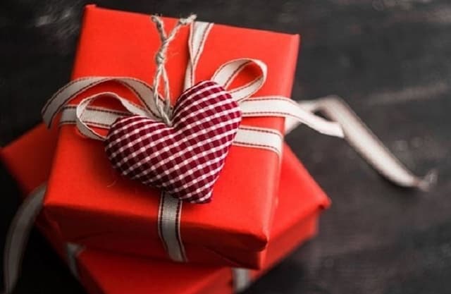 Kenapa Valentine Dirayakan Setiap Tanggal 14 Februari? Ini Kisahnya