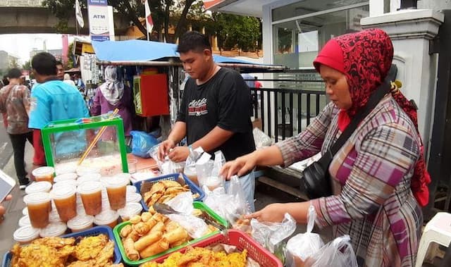 10 Ide Jajanan Takjil Buka Puasa Ramadhan Paling Laris 2026
