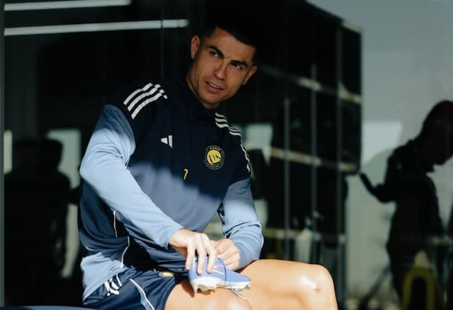 Picu Amarah Cristiano Ronaldo, Ini Isi Pesan Nakal Karim Benzema Usai Resmi Gabung Al Hilal