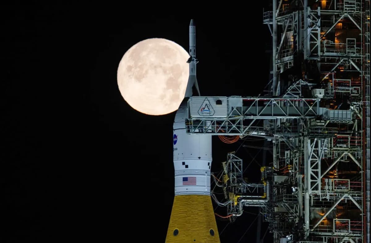 NASA Siap Luncurkan Misi Berawak Pertama ke Bulan dalam 50 Tahun pada Maret