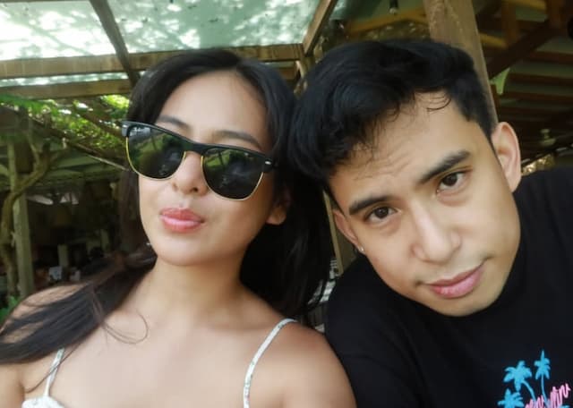 Okin Bela Pacar yang Dituding Numpang Hidup: Dia Bekerja Sendiri