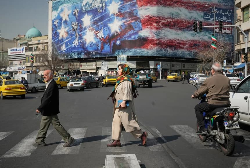 Khawatir Serangan AS, Korsel dan India Desak Warganya Tinggalkan Iran